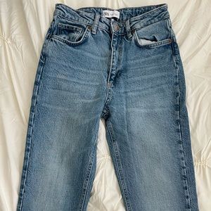 Straight Leg Zara Jeans